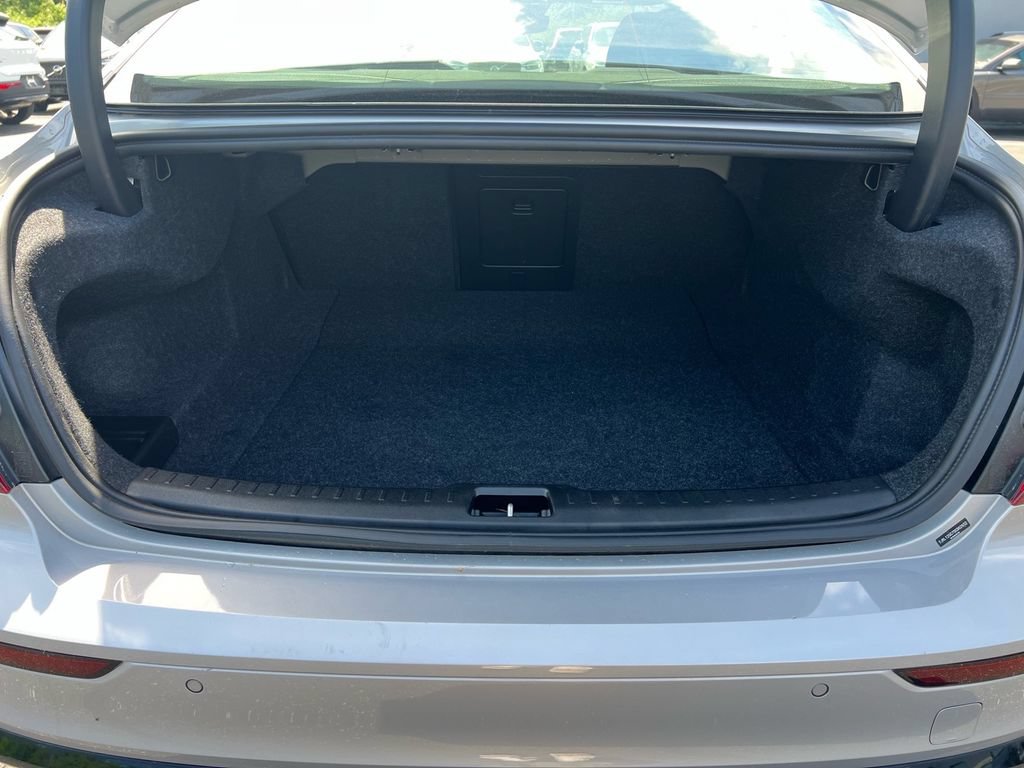Certified 2025 Volvo S60 B5 Plus AWD/4WD image 26