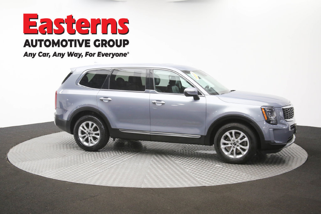 Used 2022 Kia Telluride LX FWD image 43