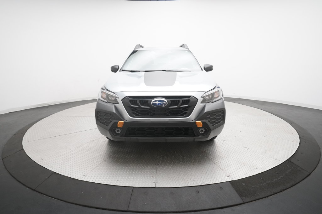 Certified 2025 Subaru Outback Wilderness AWD/4WD image 11
