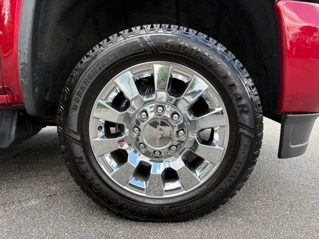 Used 2018 GMC Sierra 2500 Denali w/ Duramax Plus Package AWD/4WD image 16