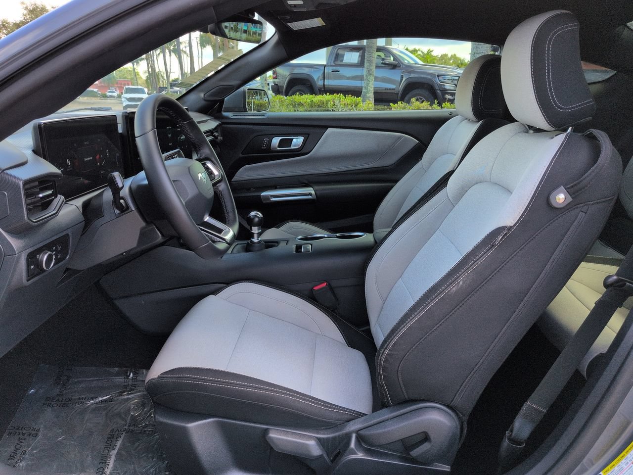 Used 2025 Ford Mustang GT RWD image 15