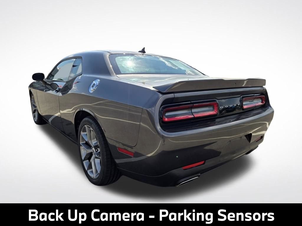 Used 2022 Dodge Challenger GT RWD image 7
