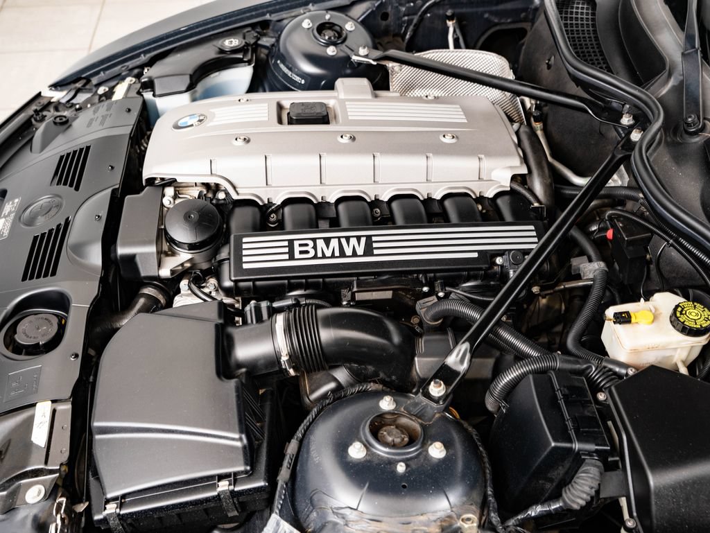 Used 2006 BMW Z4 3.0si RWD image 42