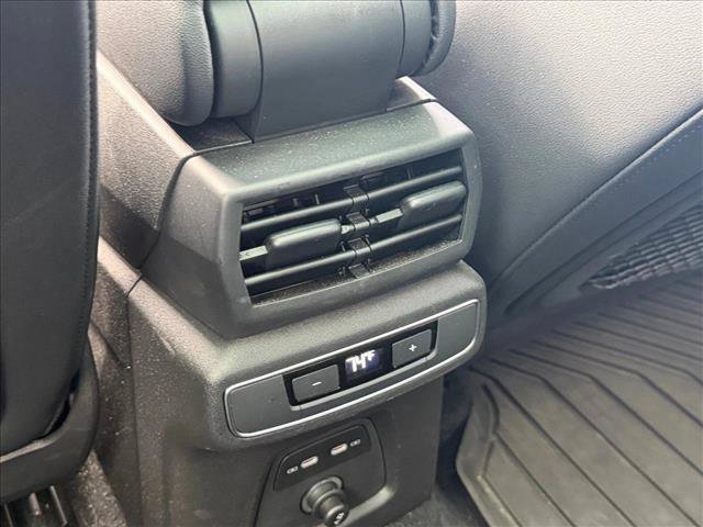 Used 2023 Audi Q4 e-tron Premium Plus w/ Premium Plus RWD image 14