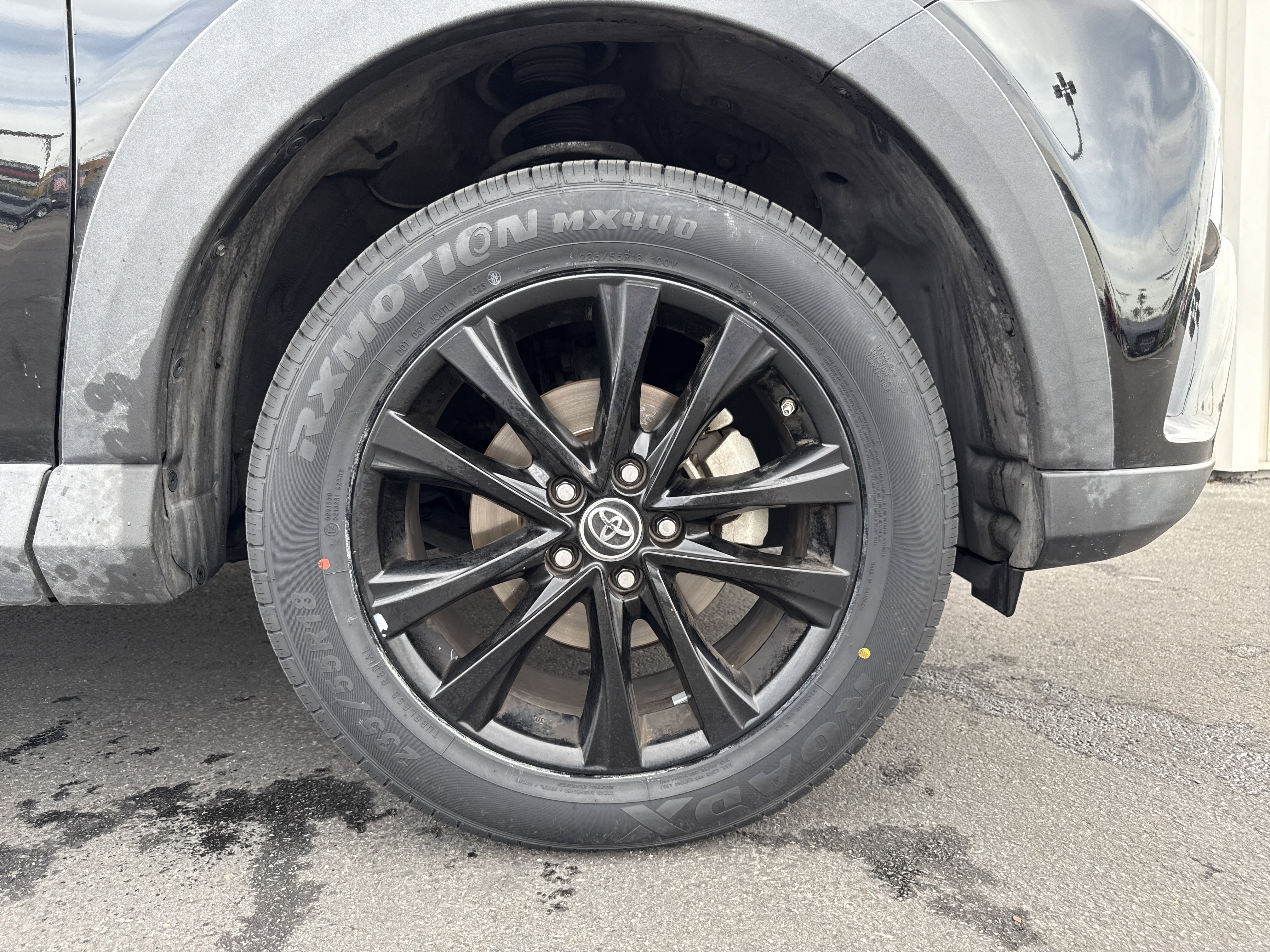 Used 2018 Toyota RAV4 Adventure image 4