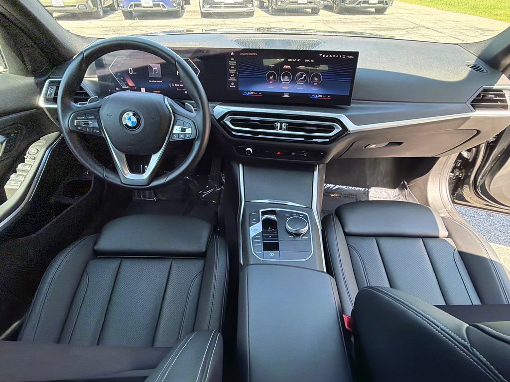 Used 2023 BMW 330i Sedan w/ Driving Assistance Package RWD image 12