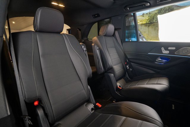 New 2026 Mercedes-Benz GLS 580 GLS 580 image 36