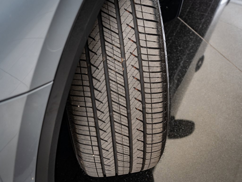 Certified 2025 Acura MDX A-Spec image 41