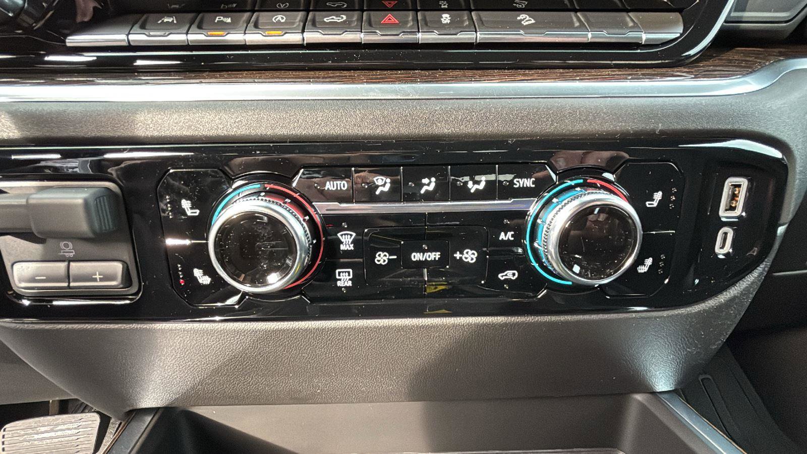 New 2026 GMC Sierra 1500 Elevation image 20