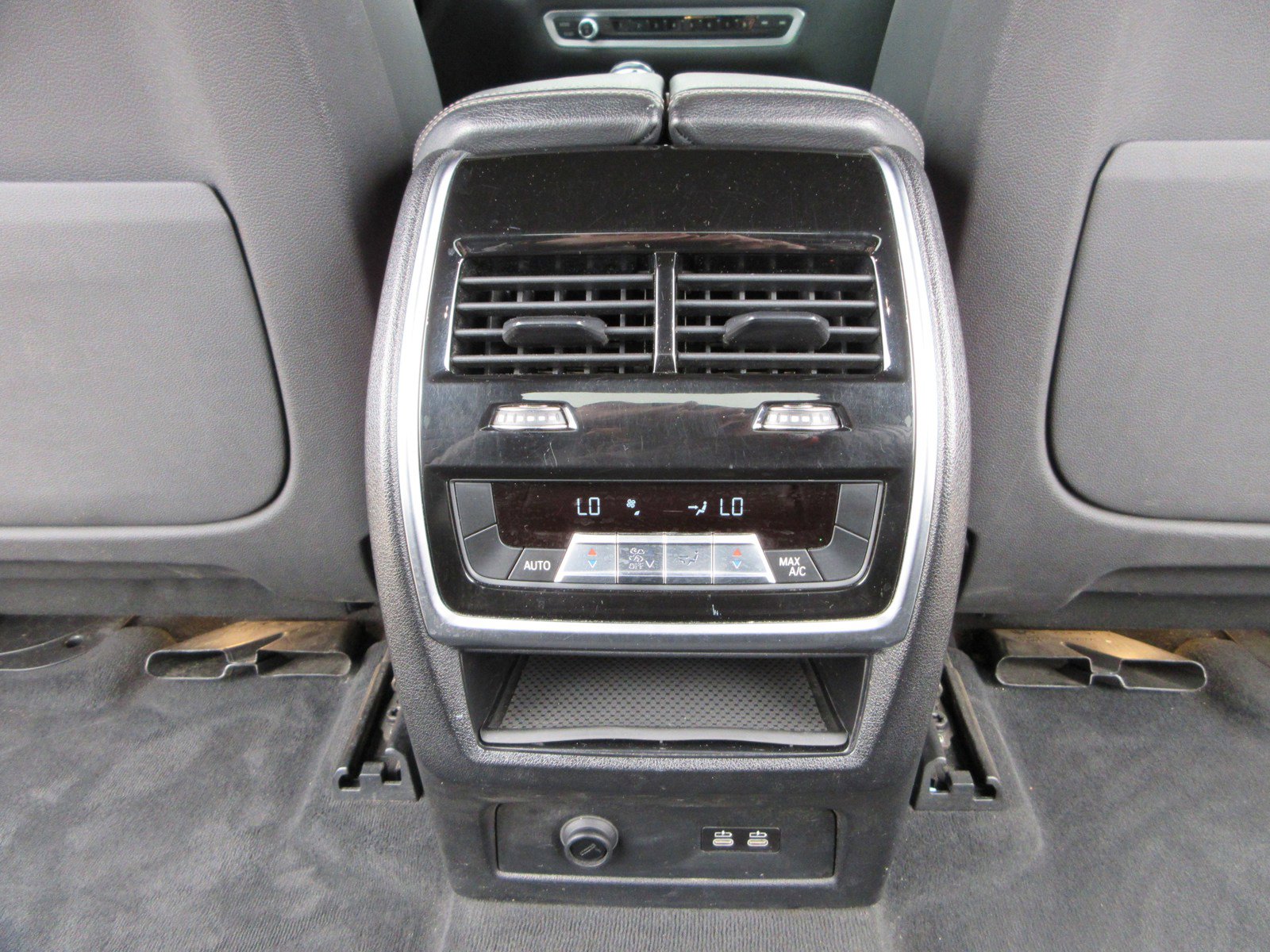 Used 2019 BMW X7 xDrive40i w/ M Sport Package image 24