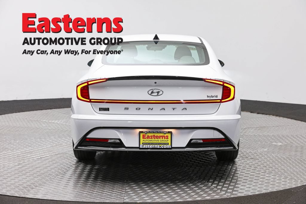 Used 2023 Hyundai Sonata SEL FWD image 5