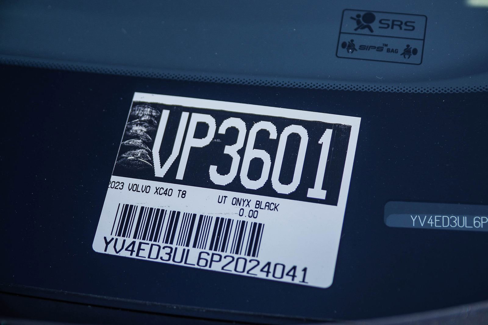 Used 2023 Volvo XC40 Recharge Plus image 33