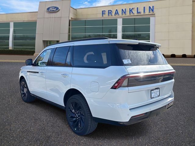 New 2025 Lincoln Navigator Reserve w/ Jet Appearance Package image 5