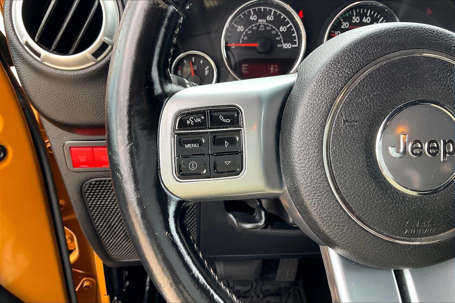 Used 2014 Jeep Wrangler Rubicon AWD/4WD image 20