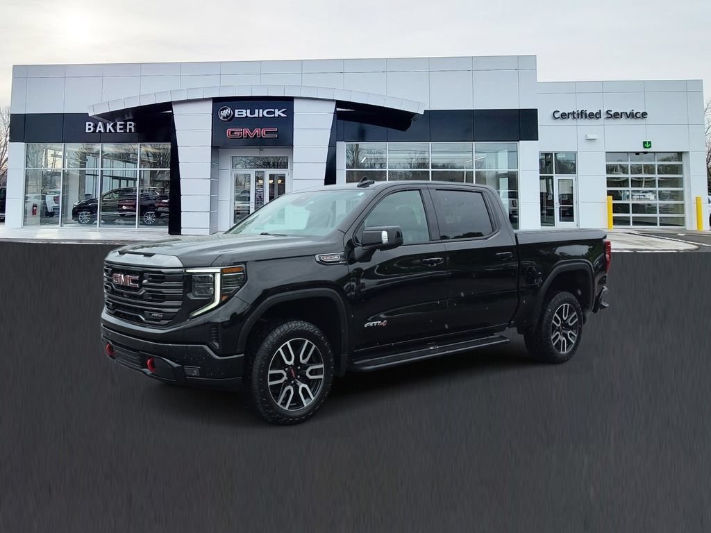 Used 2023 GMC Sierra 1500 AT4 w/ Technology Package AWD/4WD image 1