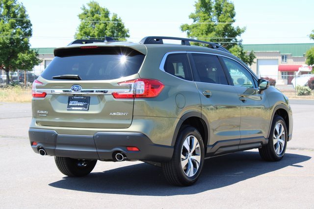 Certified 2025 Subaru Ascent Premium image 6