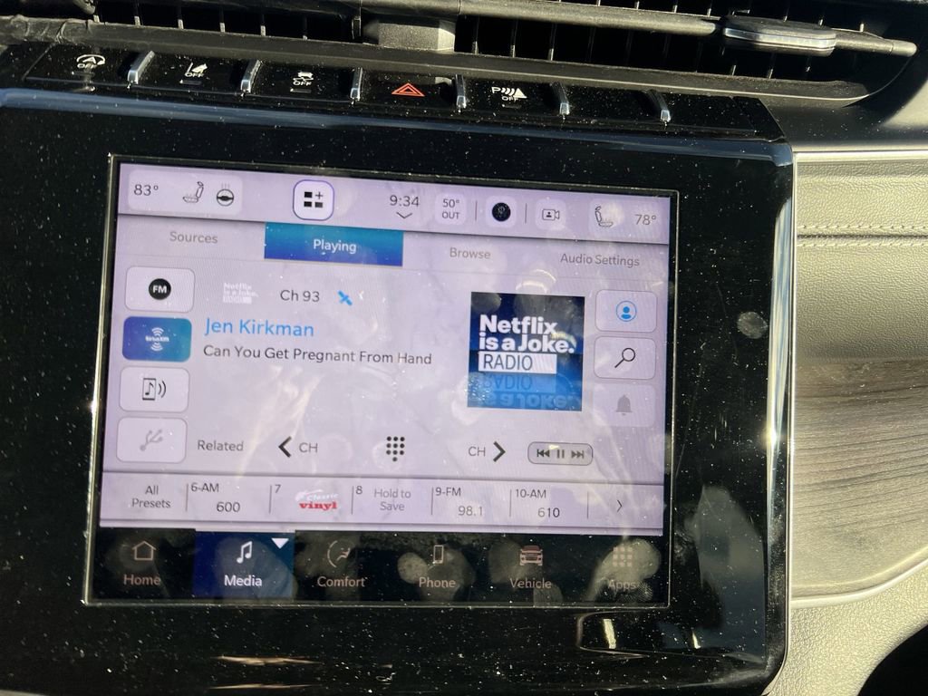 Used 2022 Jeep Grand Cherokee L Limited image 11