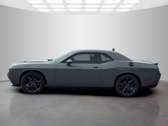 Certified 2019 Dodge Challenger SXT w/ Driver Convenience Group RWD image 4