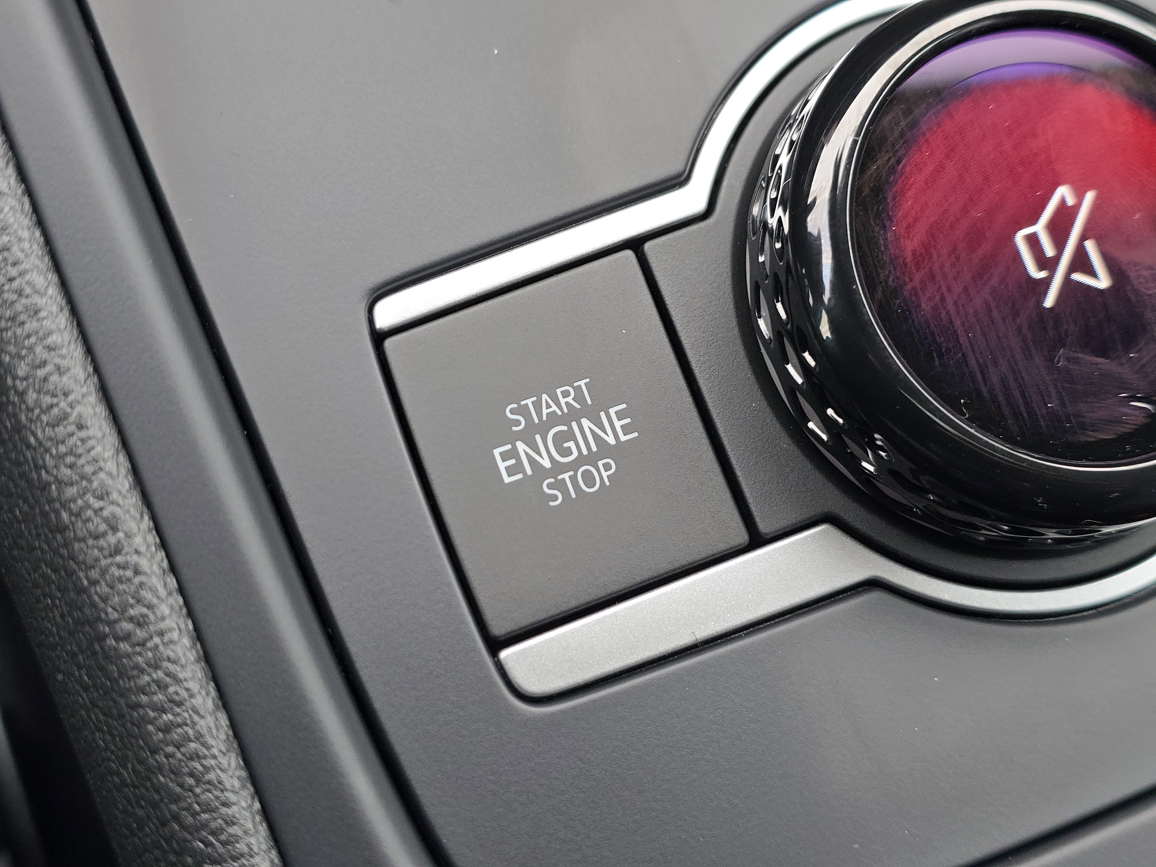 New 2026 Volkswagen Tiguan SE image 24