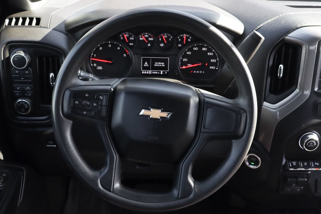 Used 2025 Chevrolet Silverado 2500 Custom w/ Custom Value Package AWD/4WD image 24
