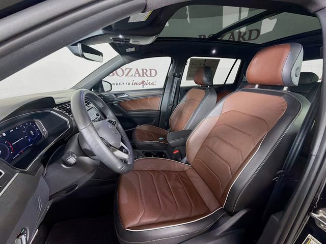 Used 2024 Volkswagen Tiguan SEL R-Line image 26