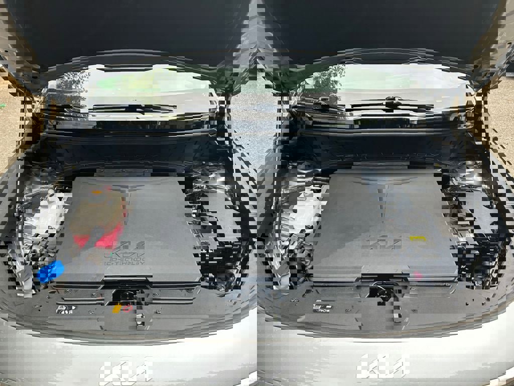 Used 2023 Kia Niro Wind FWD image 29