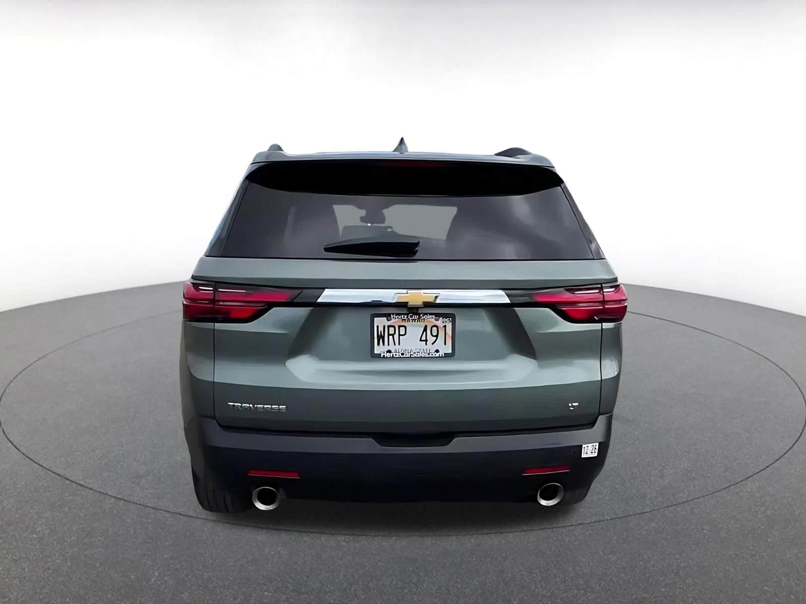 Used 2023 Chevrolet Traverse LT image 12