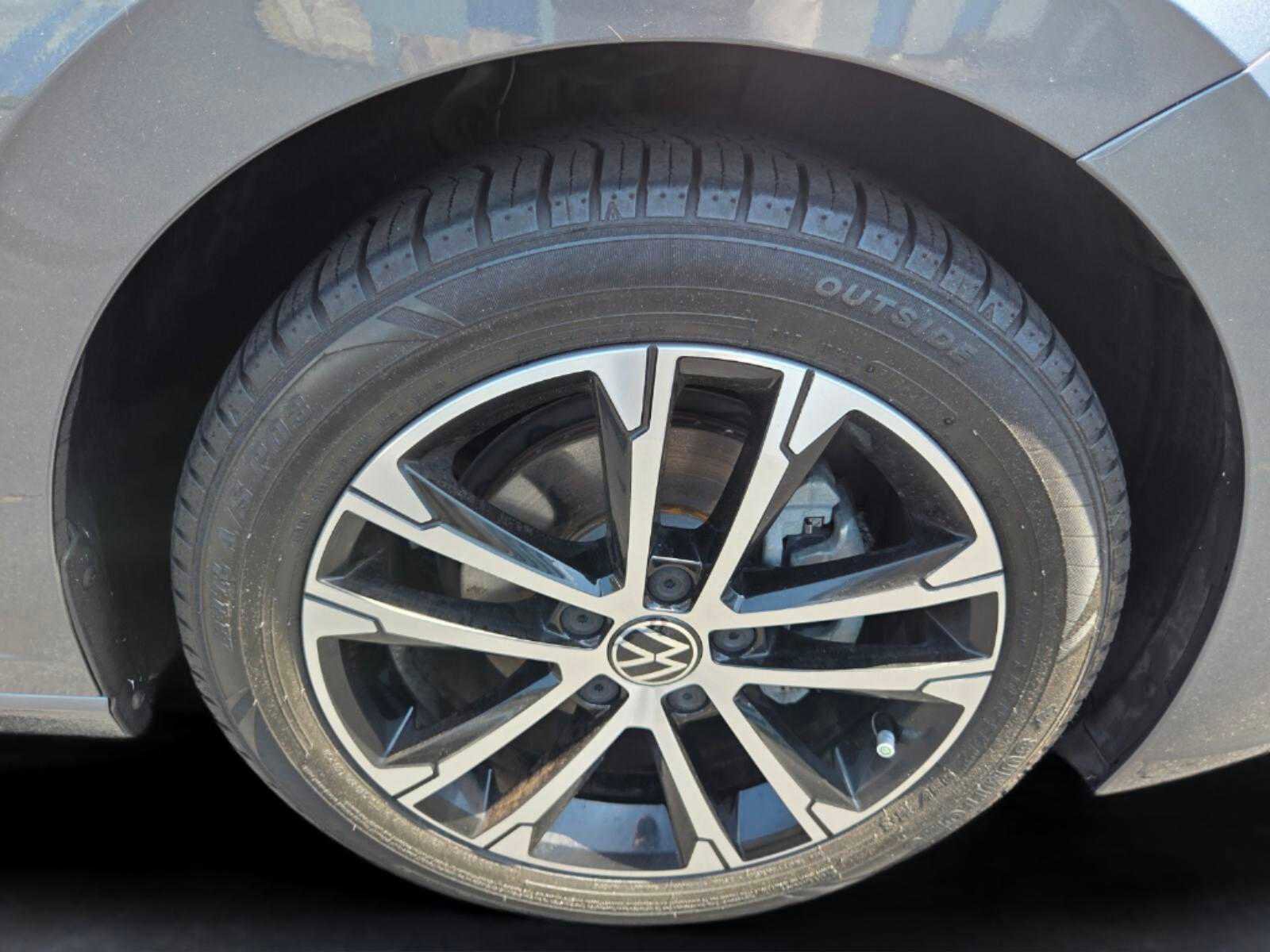 Used 2022 Volkswagen Jetta Sport FWD image 15