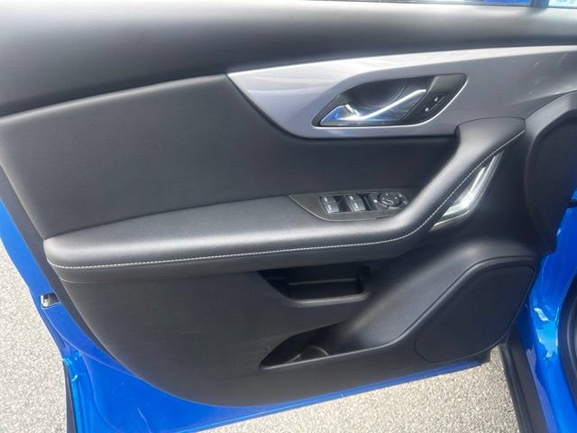 Certified 2025 Chevrolet Blazer LT FWD image 10