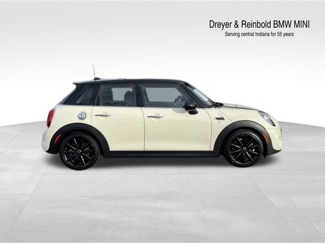 Used 2019 MINI Cooper S image 2