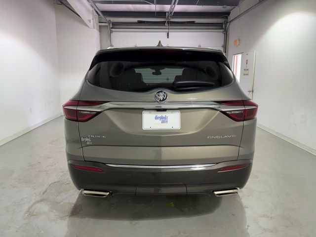 Used 2018 Buick Enclave Avenir w/ Avenir Technology Package FWD image 6
