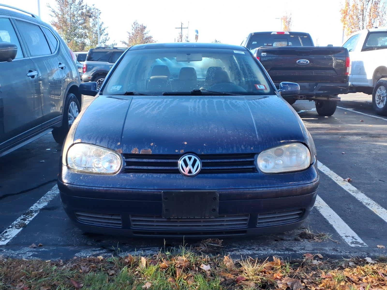 Used 2003 Volkswagen Golf GLS FWD image 2