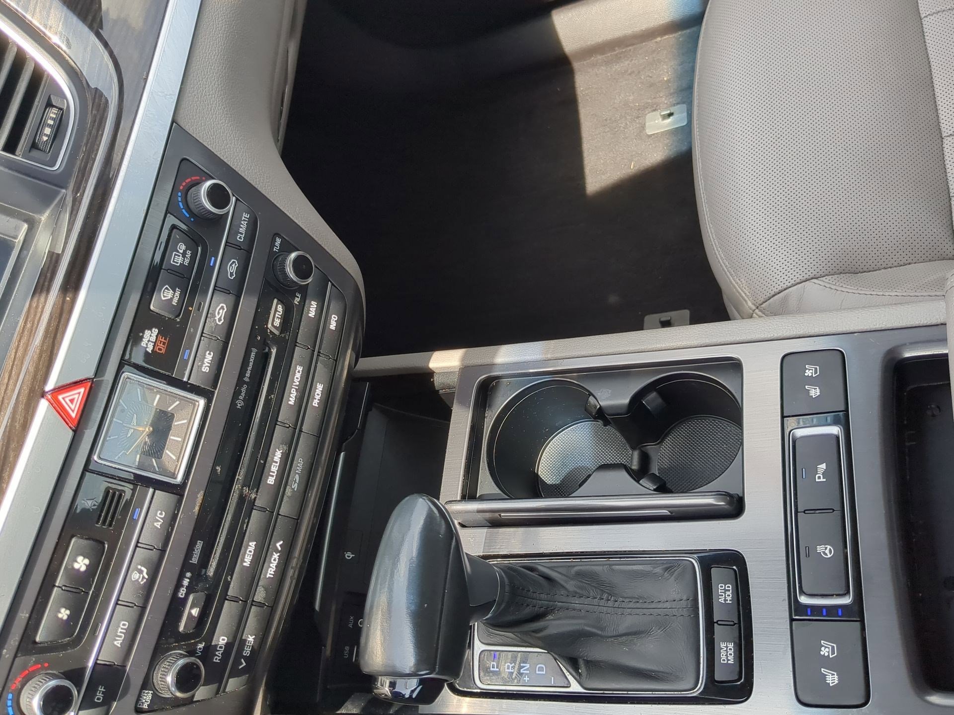 Used 2018 Genesis G80 3.8 w/ Option Group 02 AWD/4WD image 18