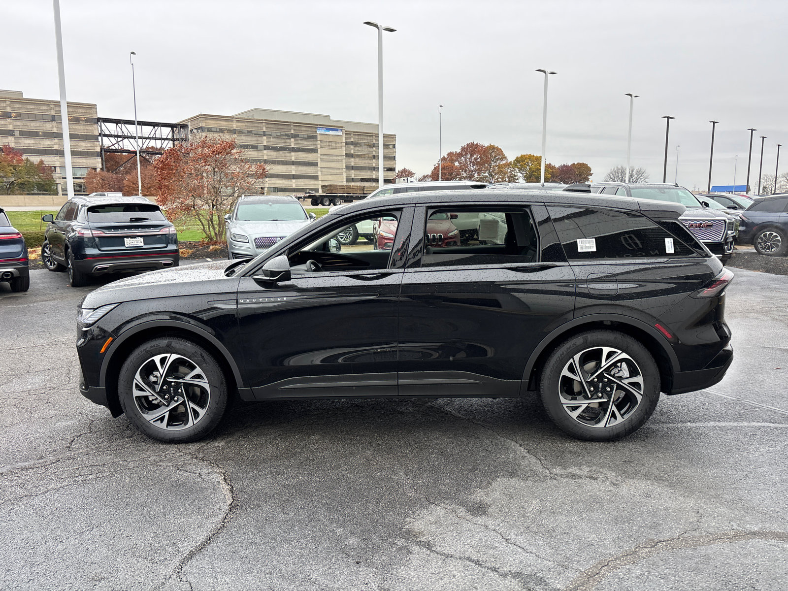 New 2026 Lincoln Nautilus Premier w/ Equipment Group 102A image 4