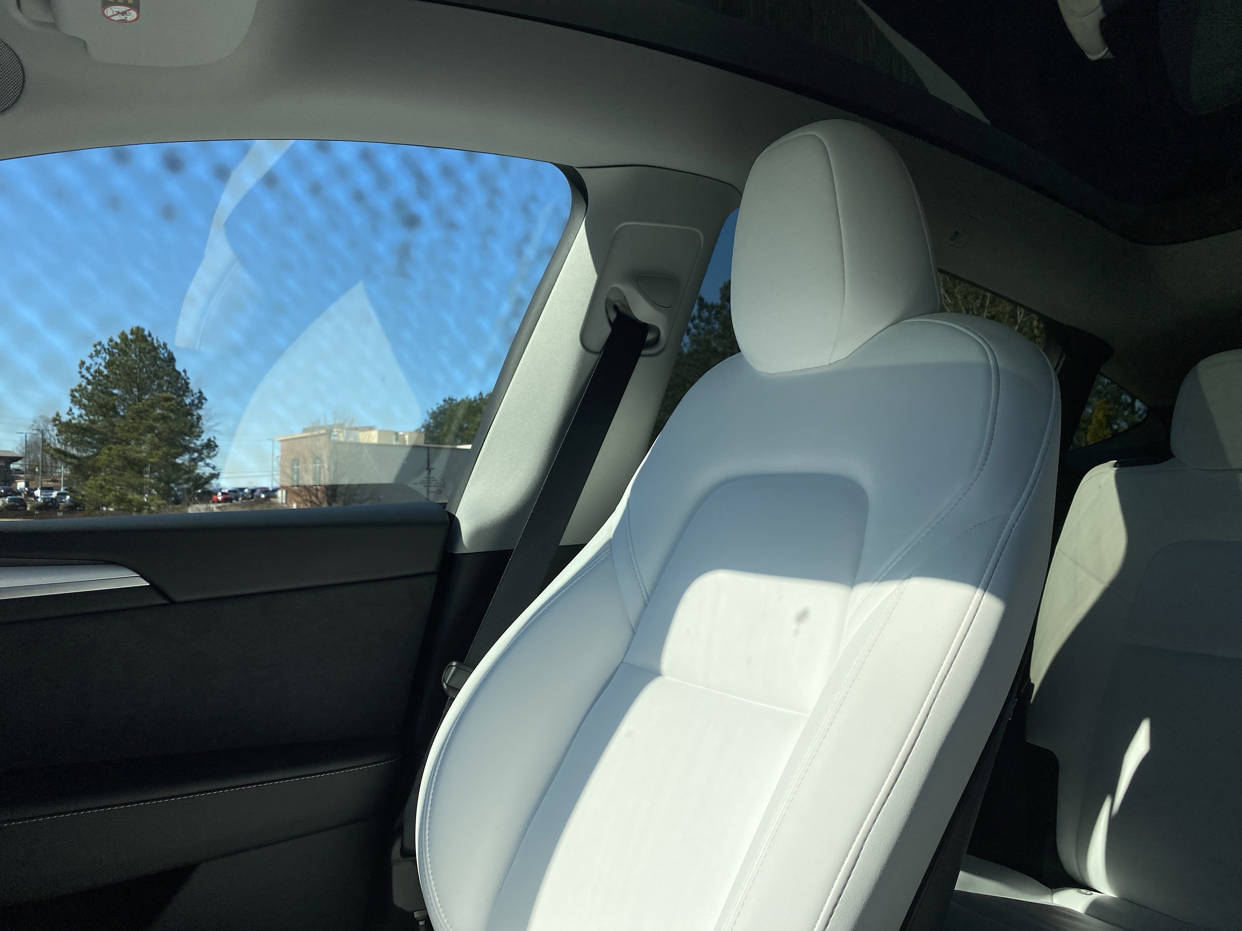 Used 2023 Tesla Model Y Long Range image 25