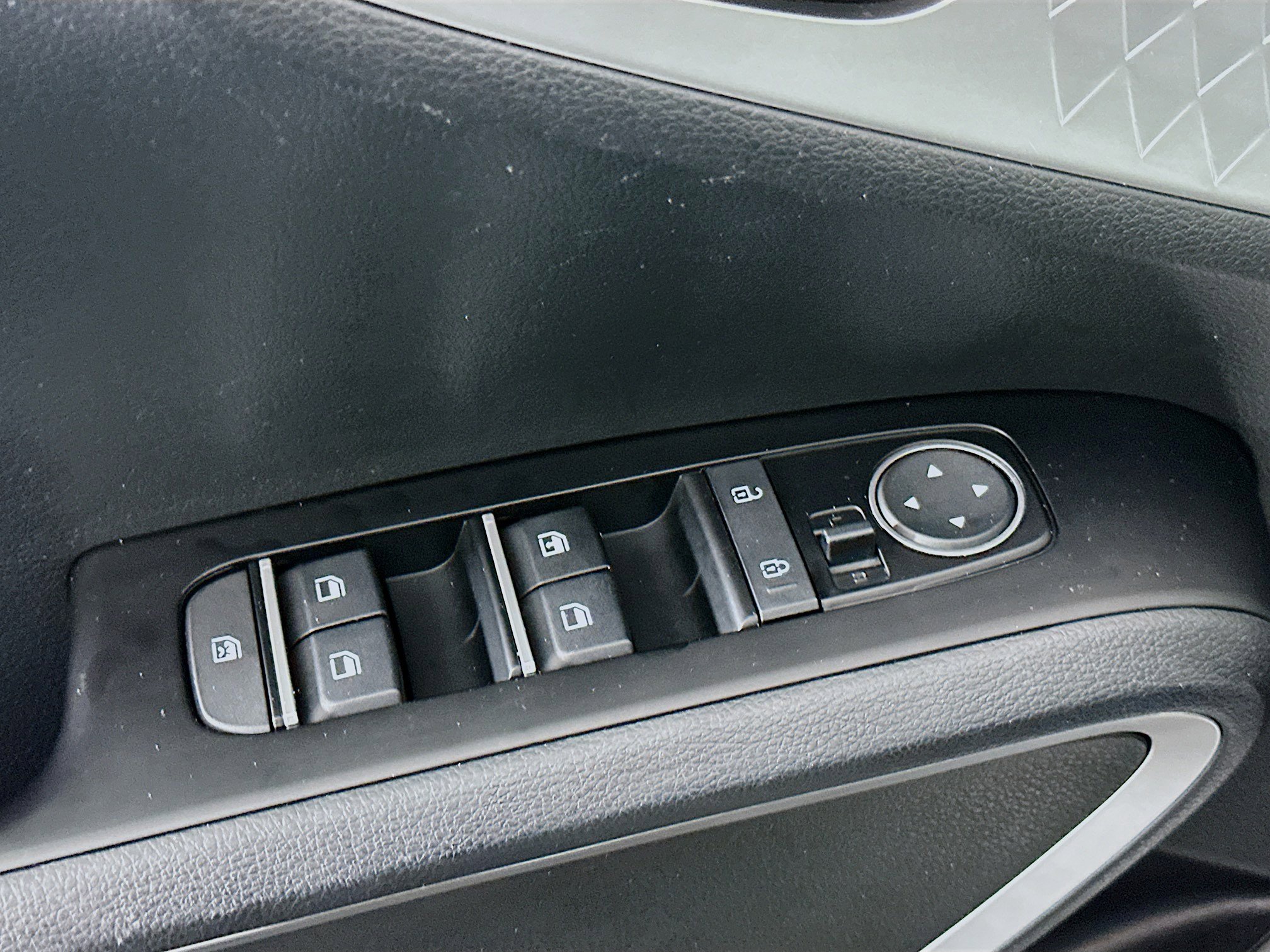 Used 2025 Kia Soul LX w/ LX Technology Package image 15