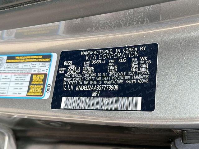 Used 2025 Kia Seltos S FWD image 32