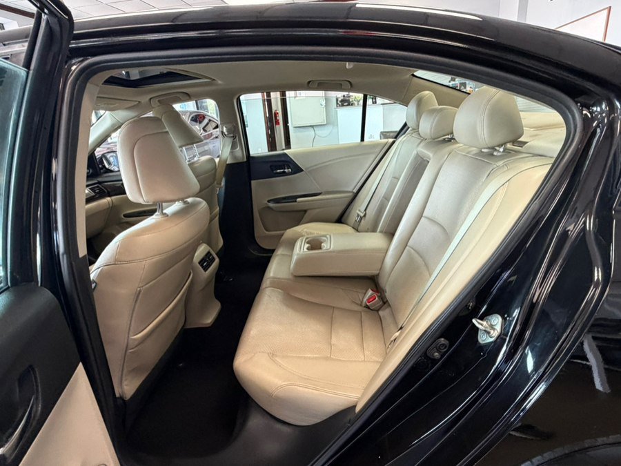 Used 2017 Honda Accord EX-L image 27