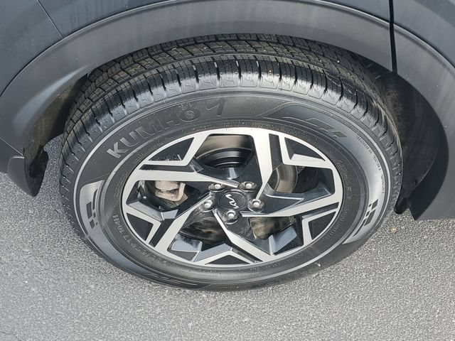 Certified 2023 Kia Sportage LX AWD/4WD image 5