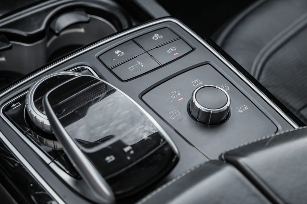 Used 2017 Mercedes-Benz GLE 63 AMG S image 27