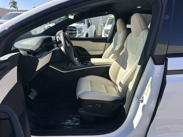 Used 2025 Tesla Model X Plaid image 16