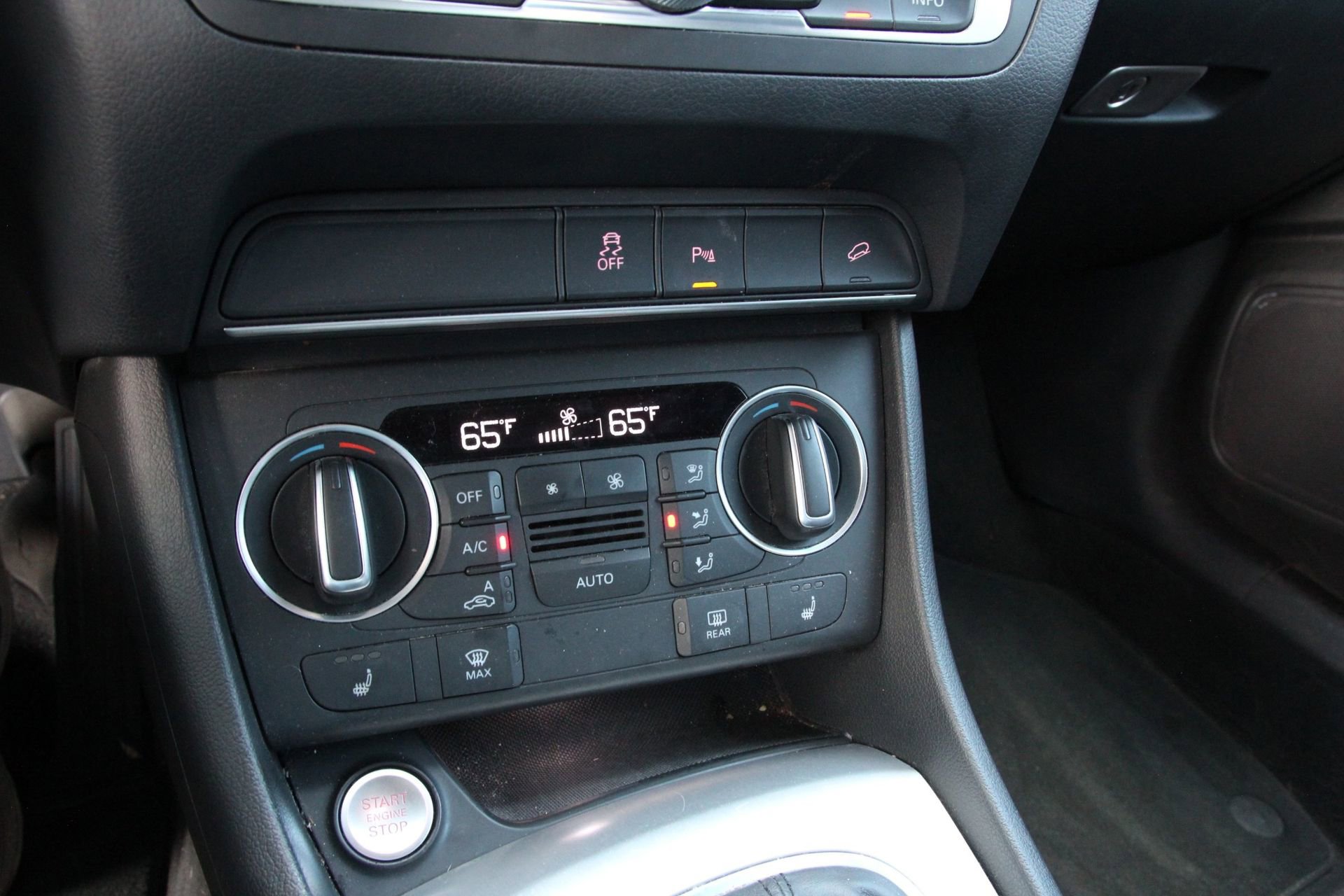 Used 2018 Audi Q3 2.0T Premium image 26