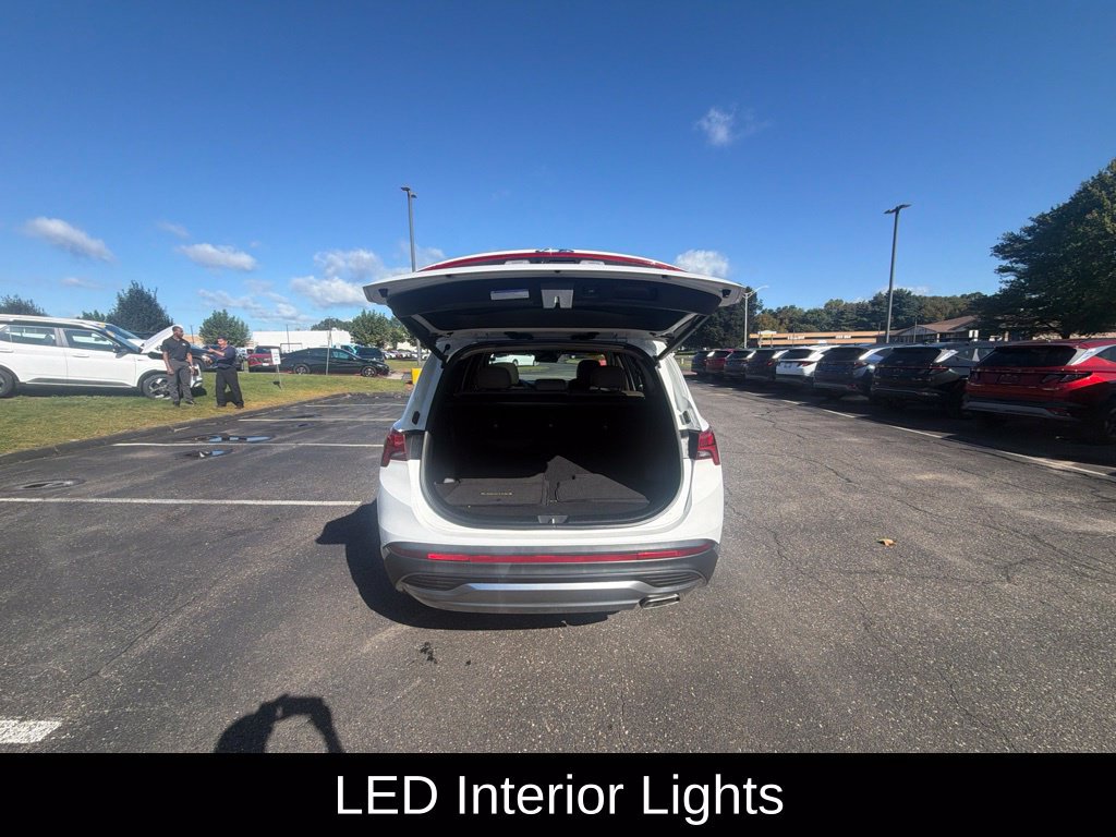 Used 2023 Hyundai Santa Fe SEL w/ Premium Package AWD/4WD image 23