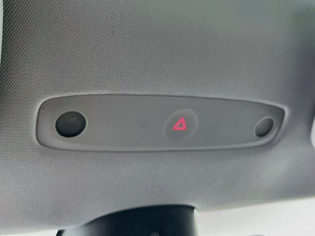 Used 2024 Tesla Model 3 Standard Range RWD image 18