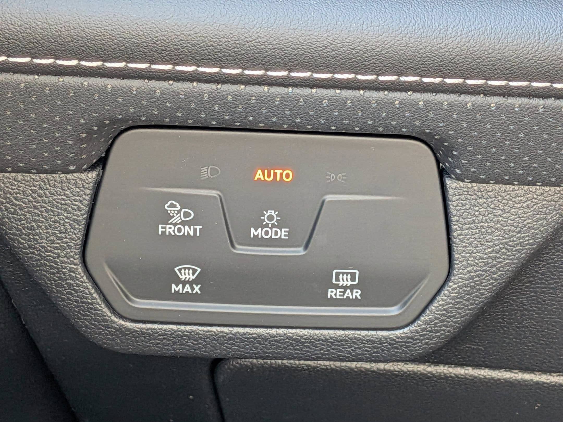 New 2026 Volkswagen Atlas SE AWD/4WD image 16