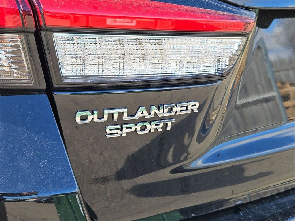 New 2025 Mitsubishi Outlander Sport SE image 10