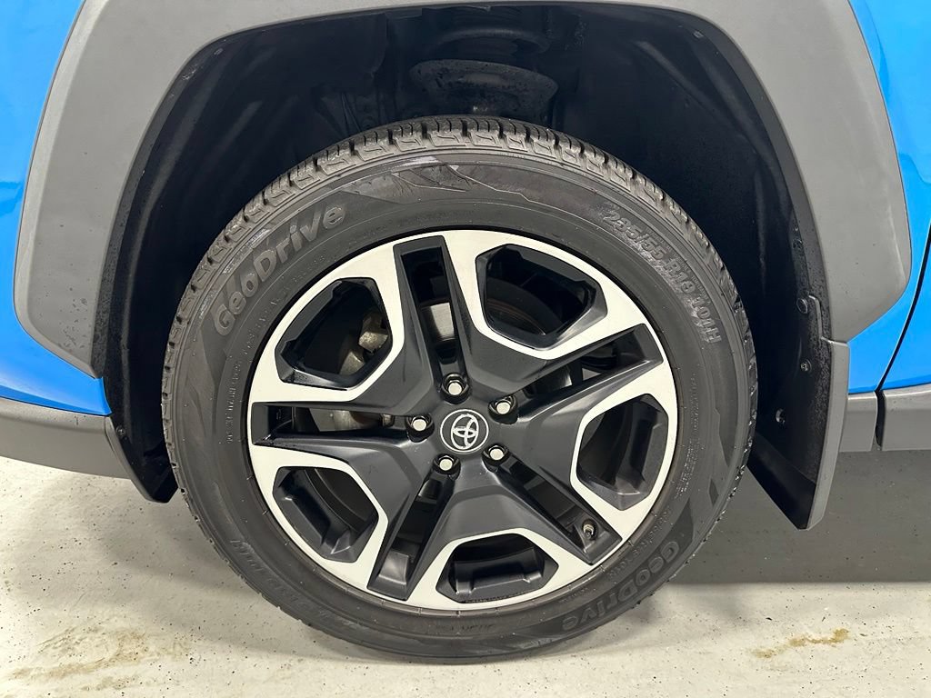 Used 2019 Toyota RAV4 Adventure w/ All Weather Liner Package AWD/4WD image 63