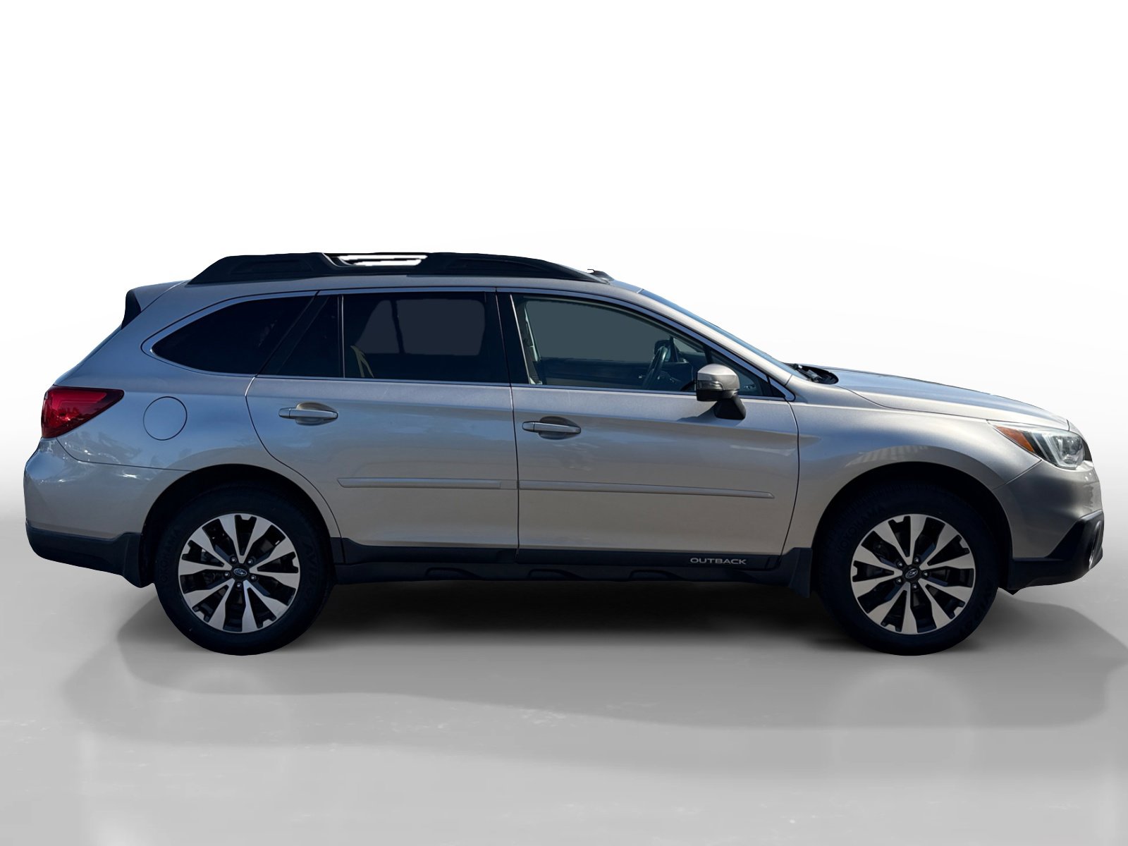 Used 2016 Subaru Outback 2.5i Limited AWD/4WD image 6