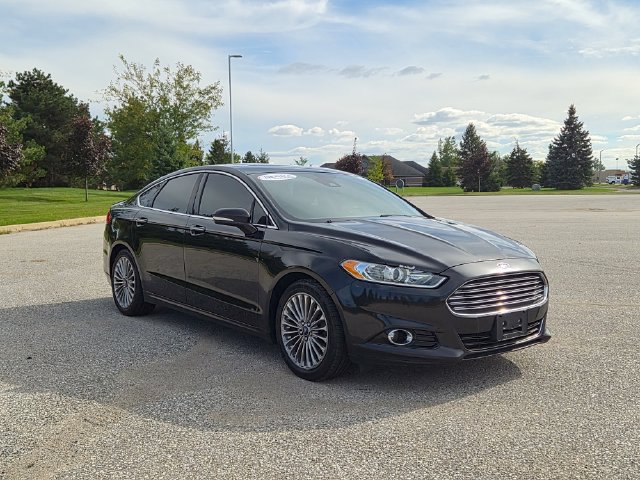 Used 2013 Ford Fusion Titanium w/ Titanium Driver Assist Pkg FWD image 3