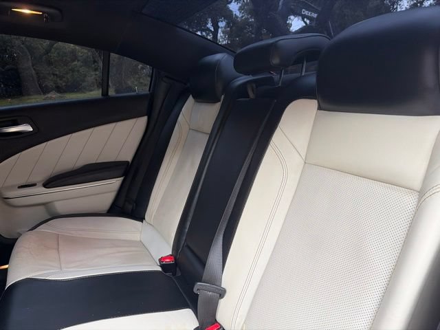 Used 2016 Dodge Charger R/T w/ Plus Group RWD image 8